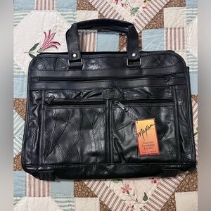 The Maxam Brand
Italian Mosaic Pathwork
Design Leather